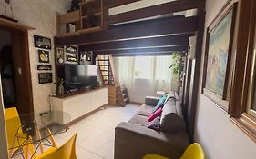 Apartamento em Salvador, Barra próx à praia e farol